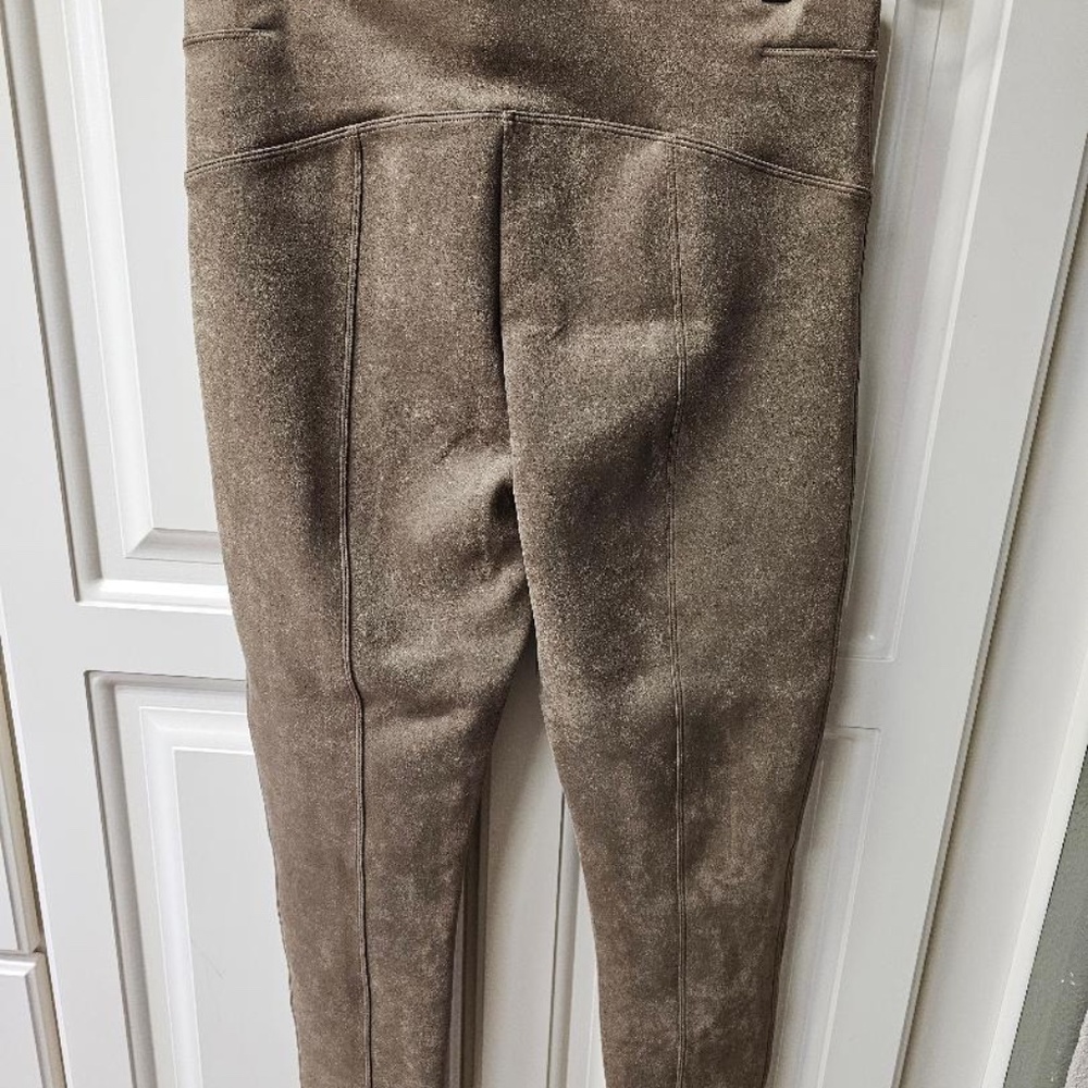 SPANX NWT FAUX SUEDE LEGGINGS - Picture 3 of 4